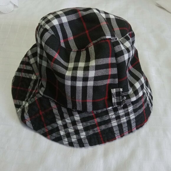 Luxury classic checkered fashion hat - Picture 3 of 3